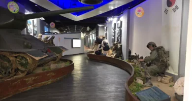 파로호 안보전시관